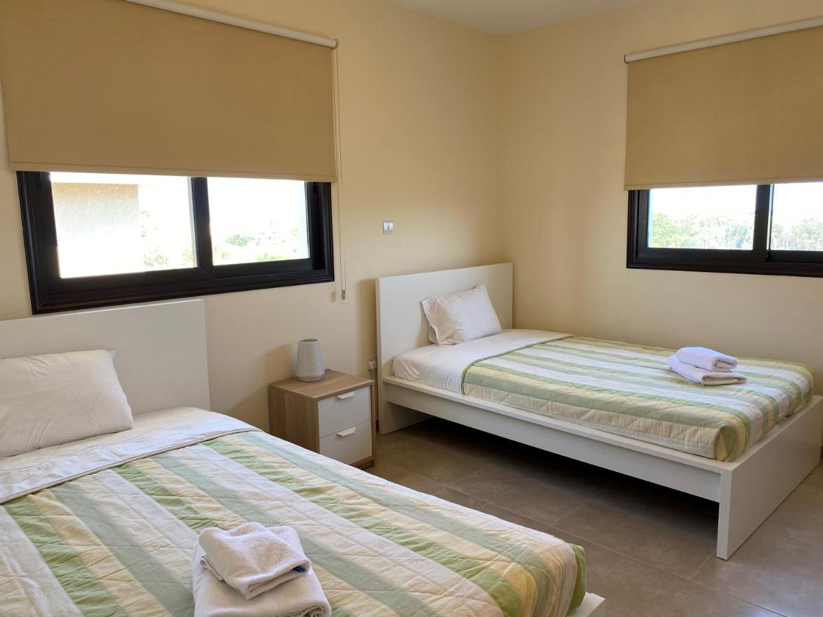 Kyklades Resort & Spa Paralimni Buitenkant foto