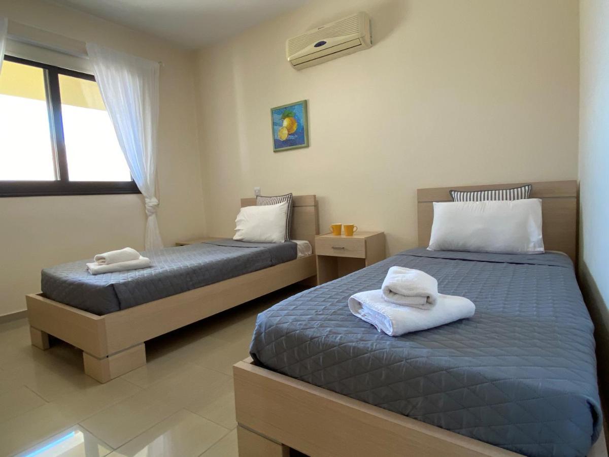 Kyklades Resort & Spa Paralimni Buitenkant foto