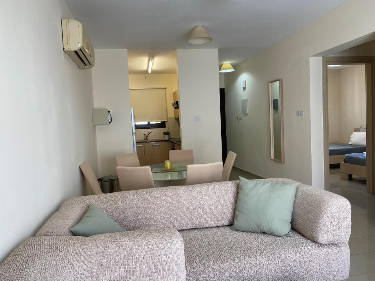 Kyklades Resort & Spa Paralimni Buitenkant foto