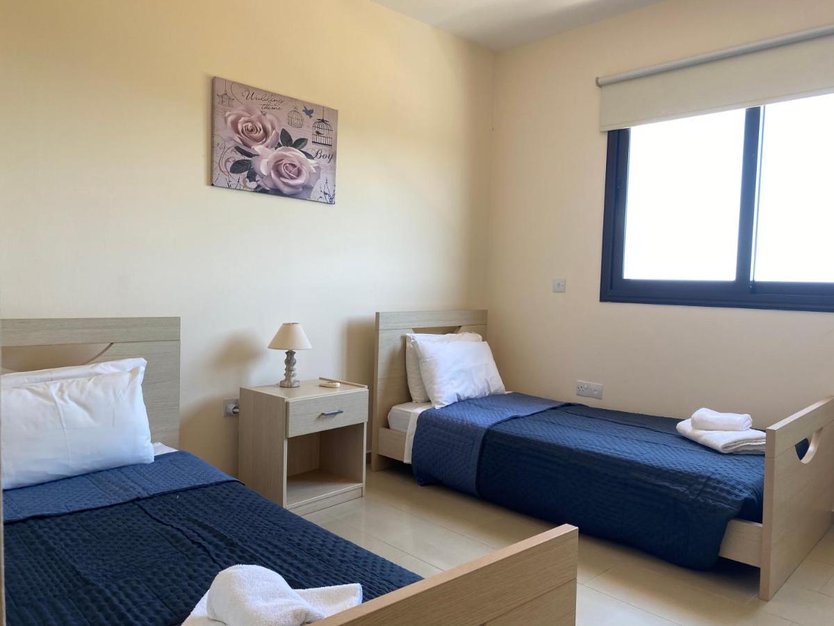 Kyklades Resort & Spa Paralimni Buitenkant foto