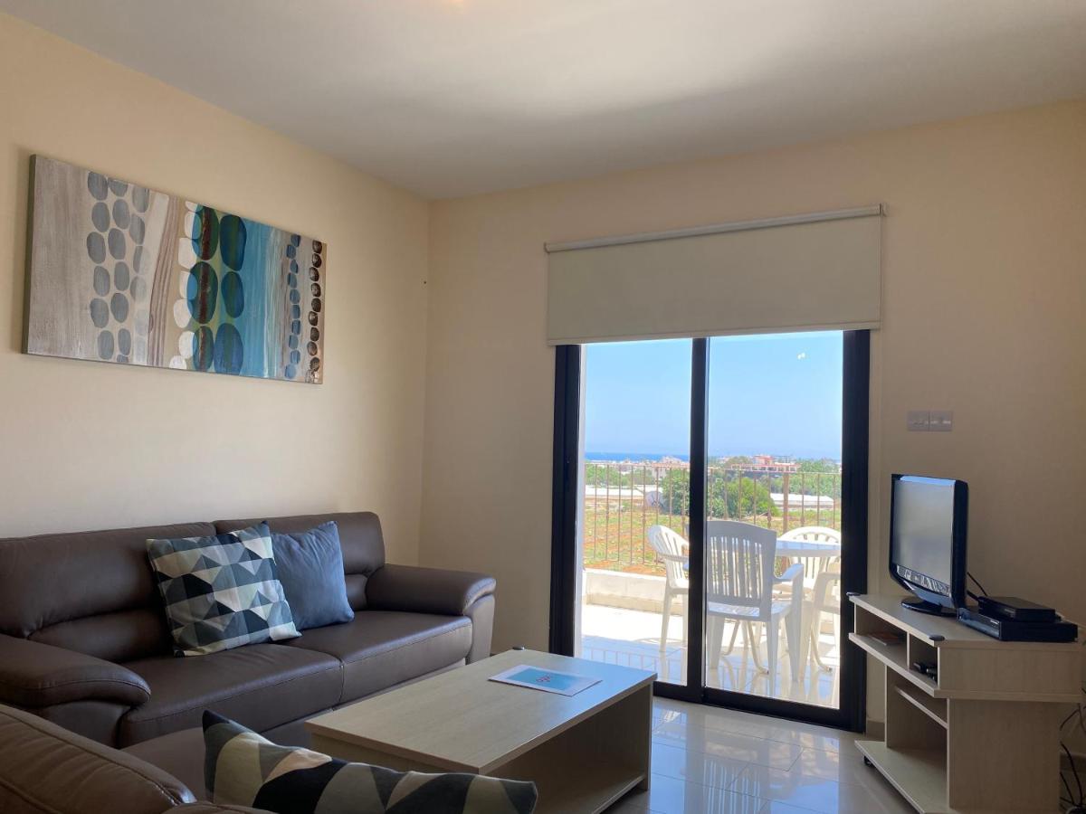 Kyklades Resort & Spa Paralimni Buitenkant foto