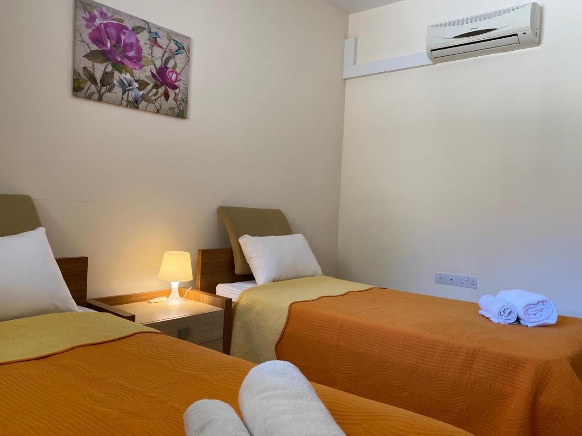 Kyklades Resort & Spa Paralimni Buitenkant foto