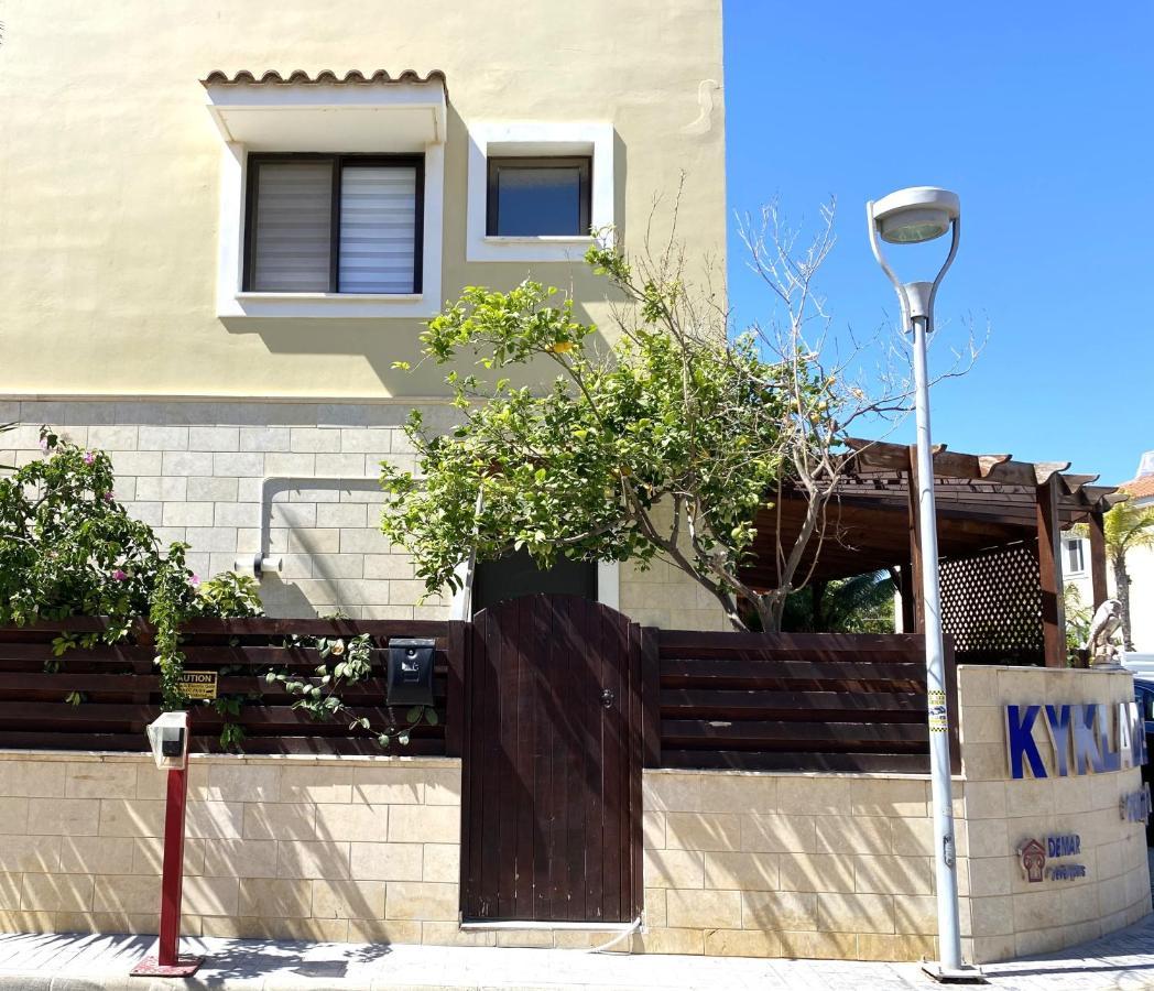 Kyklades Resort & Spa Paralimni Buitenkant foto
