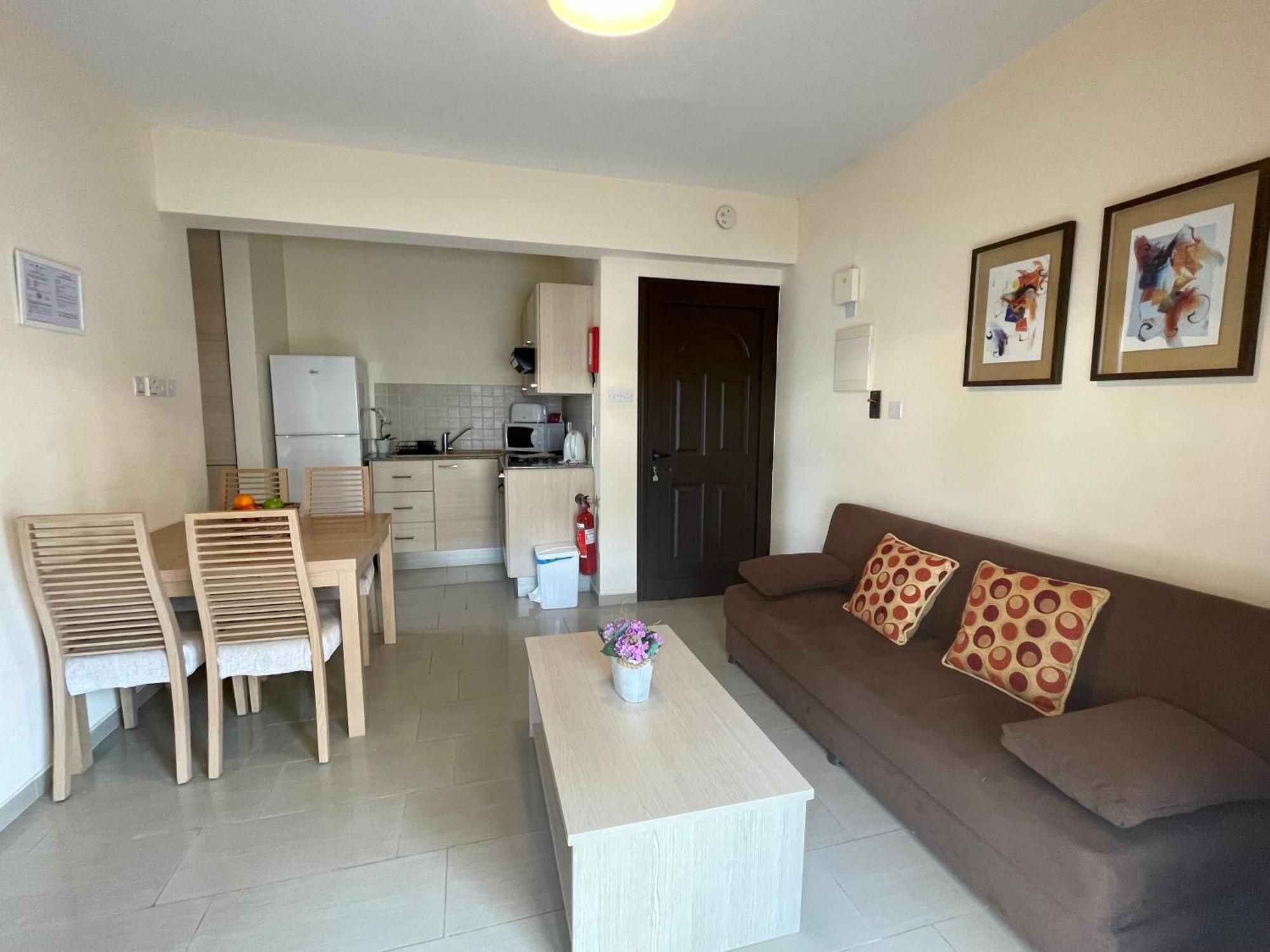 Kyklades Resort & Spa Paralimni Buitenkant foto