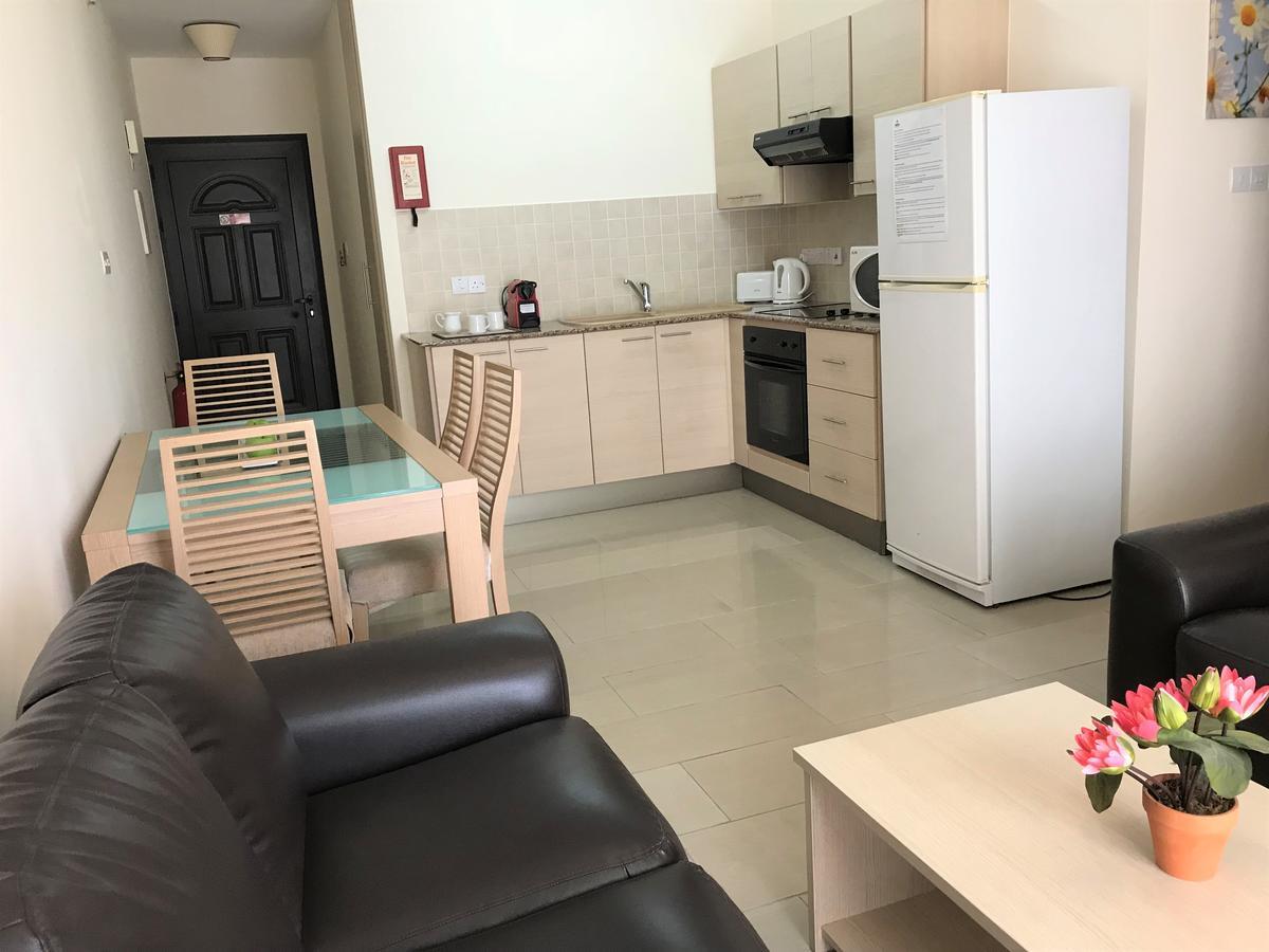 Kyklades Resort & Spa Paralimni Buitenkant foto