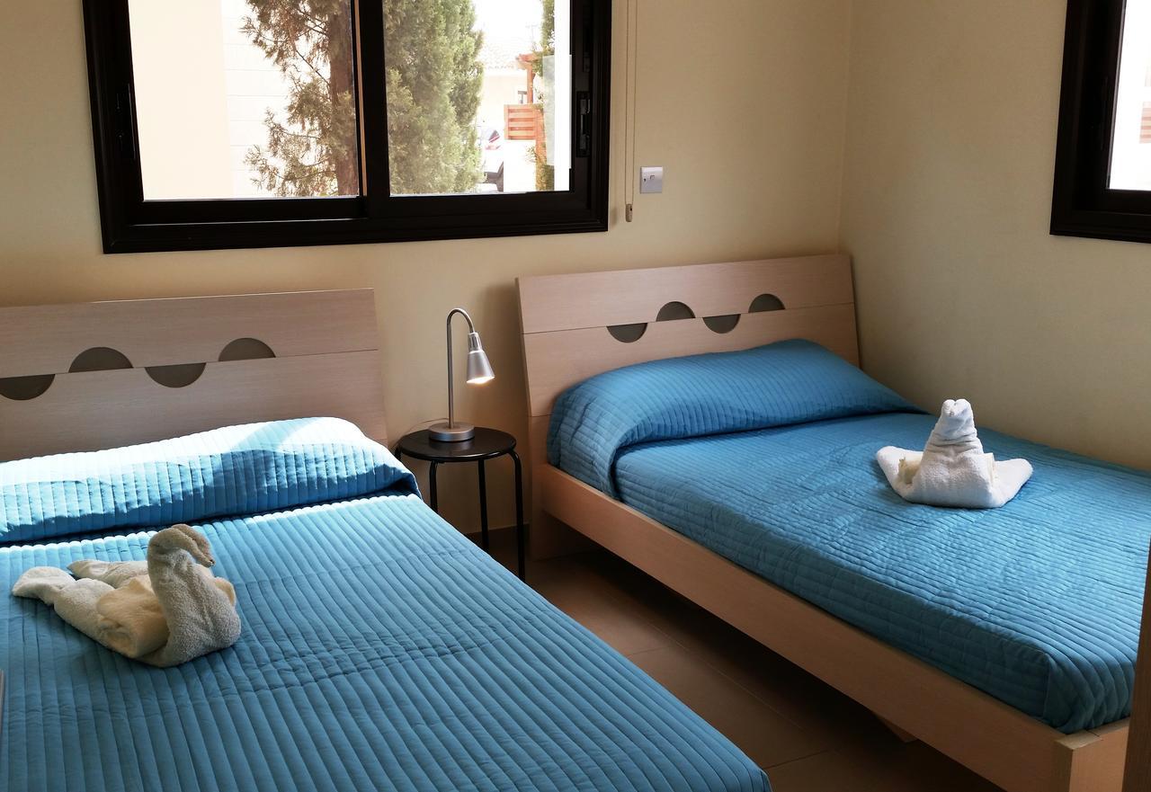 Kyklades Resort & Spa Paralimni Buitenkant foto