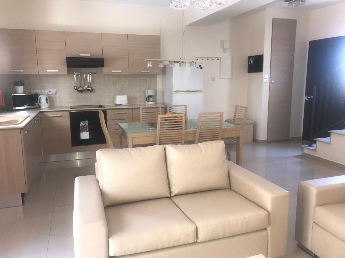 Kyklades Resort & Spa Paralimni Buitenkant foto